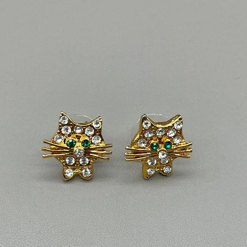 Earrings Women Gold Tone Rhinestone Green Eye Cat Kitten Stud Pierced 0.5 Inch